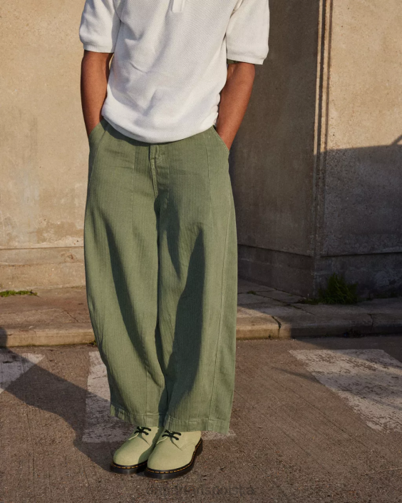 obuwie blady oliwkowy i zamszowy mb F28B100 Zamszowe, sznurowane buty 1460 Pascal dla obu płci Dr. Martens