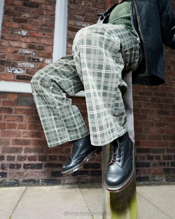 obuwie czarny kilon F28B29 Sznurowane buty vintage 1460, wyprodukowane w Anglii dla obu płci Dr. Martens