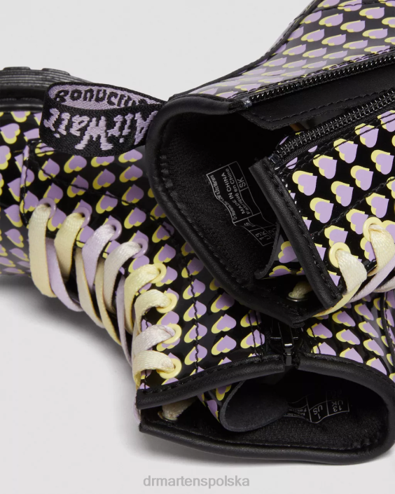 obuwie czarna lampa Lucido i patentowa F28B441 Junior 1460 lakierowane, sznurowane buty z nadrukowanym sercem Dzieci Dr. Martens