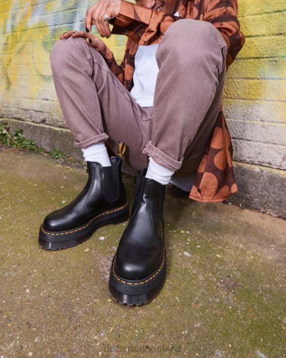 obuwie czarny polerowany gładki F28B24 2976 polerowane gładkie buty Chelsea na platformie kobiety Dr. Martens