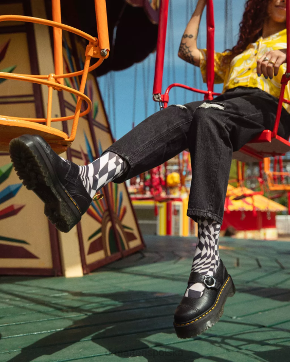 obuwie czarna mielona nappa F28B226 Skórzane buty na platformie firmy Addina z klamrą w kształcie kwiatka kobiety Dr. Martens