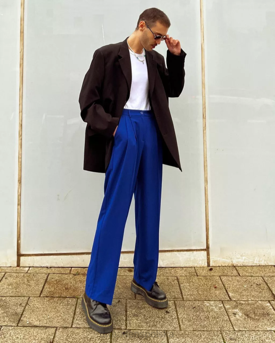 obuwie czarny polerowany gładki F28B215 1461 Buty na platformie z gładkiej skóry kobiety Dr. Martens