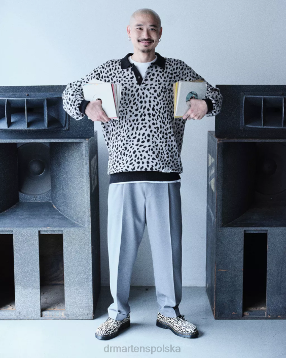 obuwie czarno-białe włosy F28B293 1461 Wacko Maria Oksfordzie z włosiem kobiety Dr. Martens