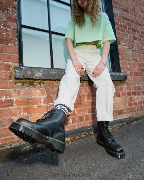 obuwie czarny gładki F28B76 Botki na platformie z gładkiej skóry 1460 bex kobiety Dr. Martens