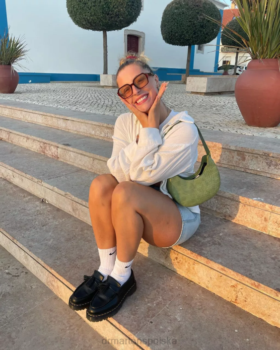 obuwie czarny gładki F28B219 Mokasyny z frędzlami z gładkiej skóry Adriana Bexa kobiety Dr. Martens