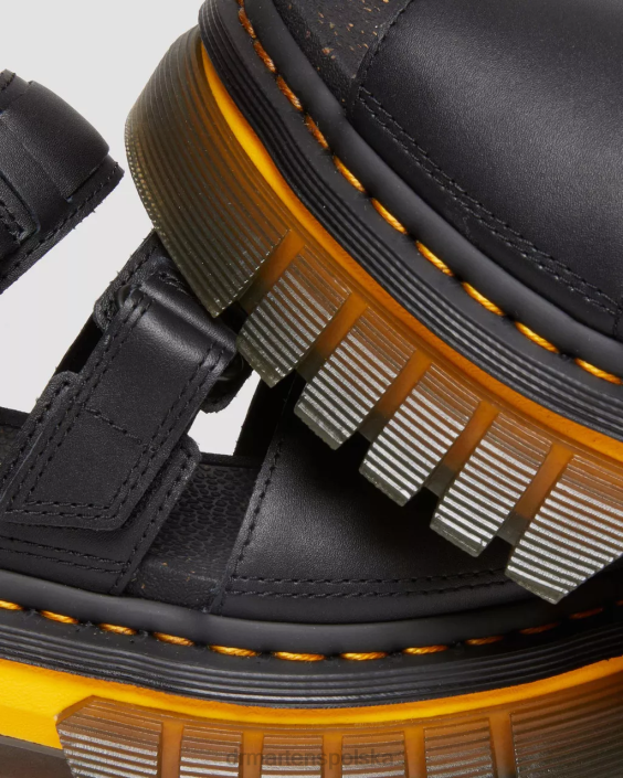 obuwie czarne polerowane Lucido F28B273 Ricki – Skórzane sandały na platformie z 3 paskami i kontrastową podeszwą kobiety Dr. Martens