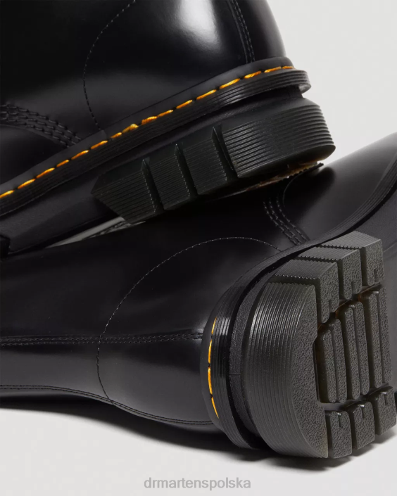 obuwie czarny polerowany gładki F28B136 Sznurowane buty na platformie Rikard z gładkiej skóry kobiety Dr. Martens