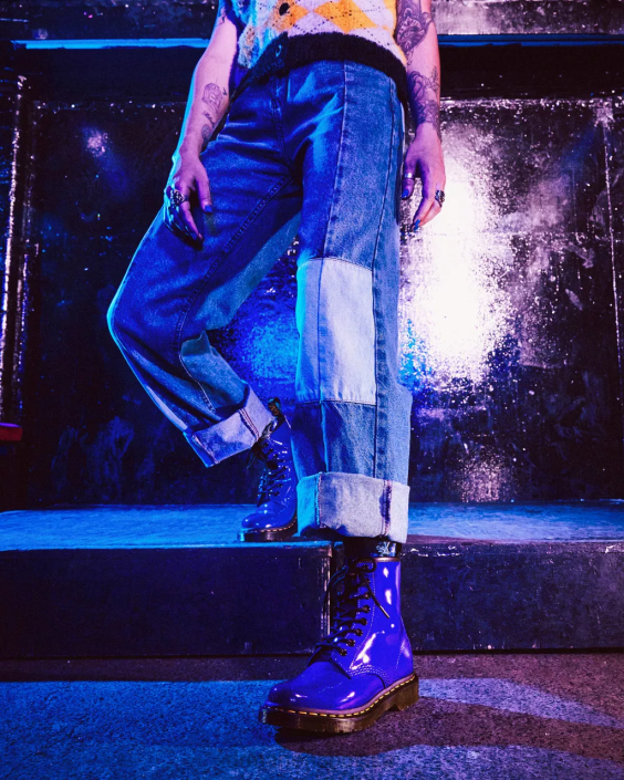 obuwie niebieski Lucido i patentowy lamper F28B151 Sznurowane buty ze skóry lakierowanej 1460 kobiety Dr. Martens