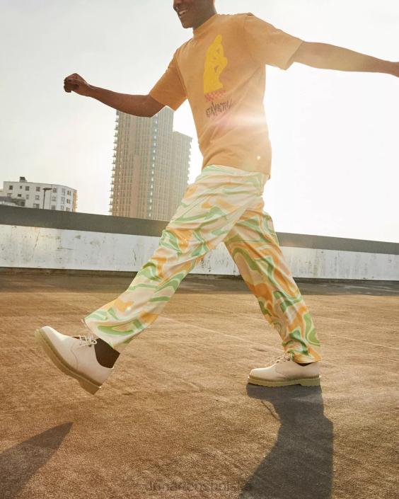 obuwie pergamin beż frezowany nubuk wp F28B304 Buty oxford 1461 z frezowanej skóry nubukowej kobiety Dr. Martens