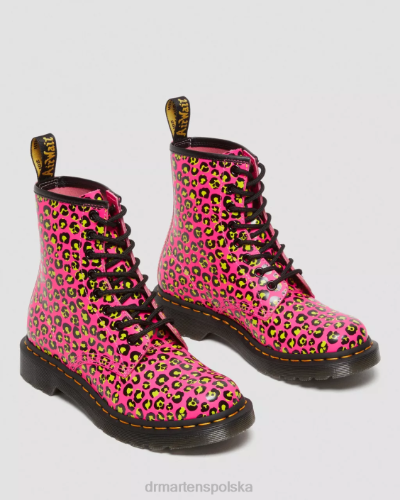 obuwie różowy gładki F28B117 1460 Sznurowane buty z gładkiej skóry w panterkę kobiety Dr. Martens
